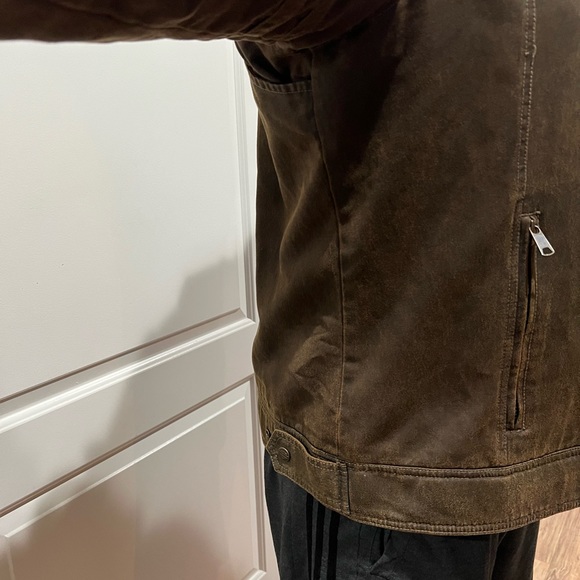 Men’s Brown Leather Jacket - Picture 5 of 6